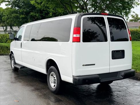 Used 2023 Chevrolet Express 3500 LS RWD image 18