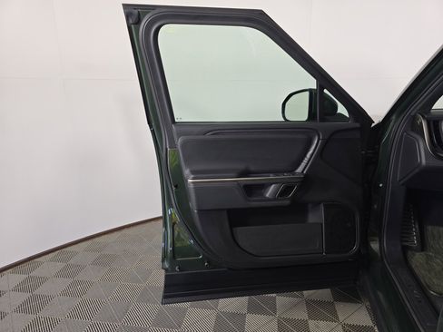 Used 2024 Rivian R1S Adventure AWD/4WD image 17