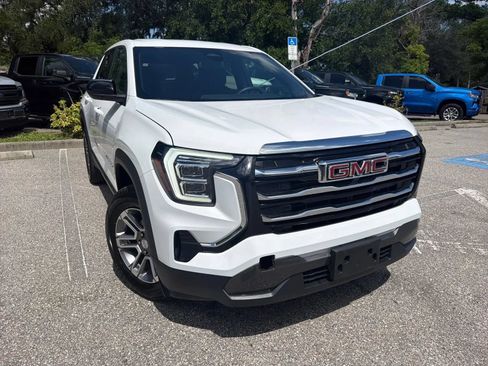 Used 2025 GMC Terrain Elevation FWD image 5