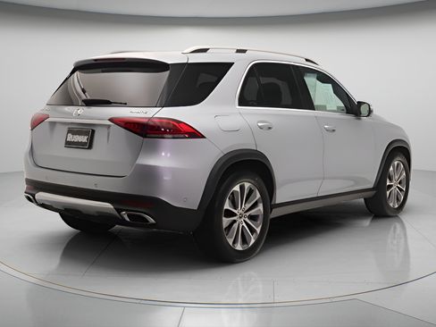 Certified 2023 Mercedes-Benz GLE 450 4MATIC image 4