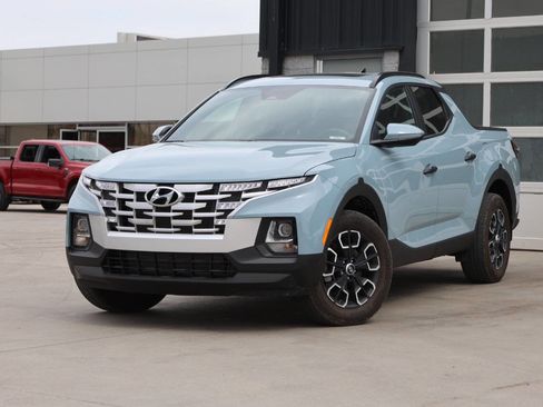 Used 2023 Hyundai Santa Cruz SEL w/ Activity Package image 3