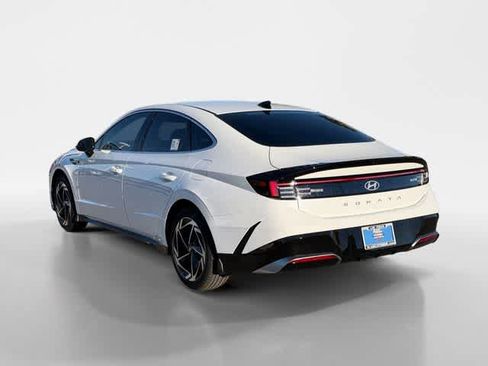 New 2026 Hyundai Sonata SEL FWD image 3