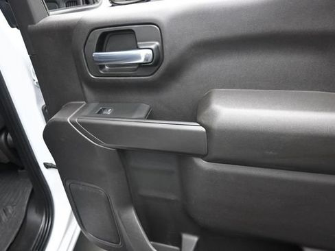 Used 2023 Chevrolet Silverado 1500 Custom Trail Boss AWD/4WD image 32