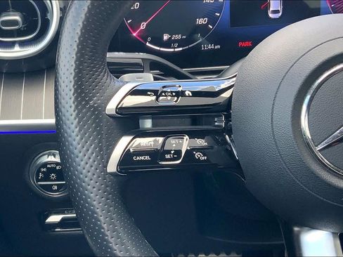 Used 2023 Mercedes-Benz C 300 Sedan image 20