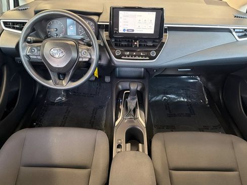 Certified 2025 Toyota Corolla LE FWD image 15