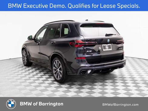 Used 2026 BMW X5 xDrive50e w/ M Sport Package AWD/4WD image 3