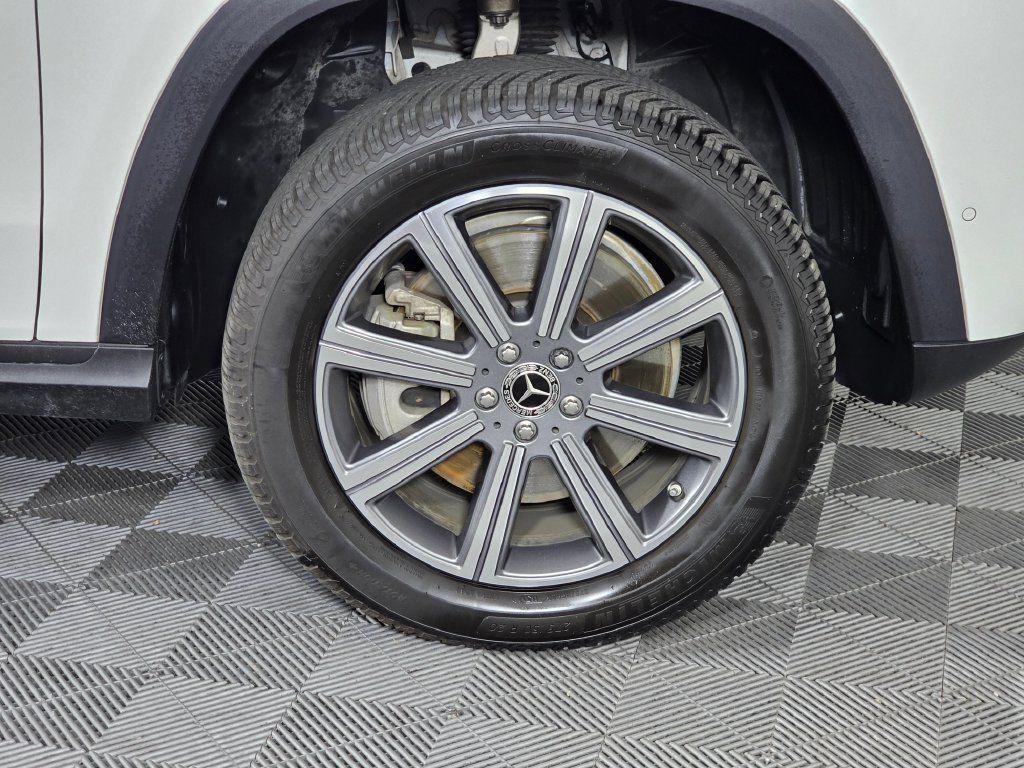 Used 2020 Mercedes-Benz GLS 450 4MATIC image 9