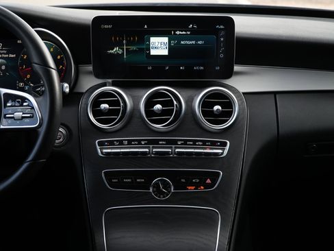 Used 2021 Mercedes-Benz C 300 Sedan image 26