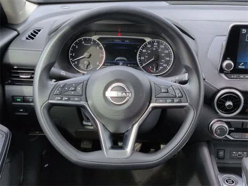 Used 2024 Nissan Sentra SV image 22
