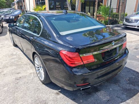 Used 2012 BMW 750Li RWD image 8
