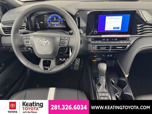 New 2026 Toyota Camry SE w/ Convenience Package FWD image 8