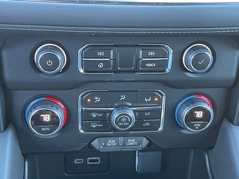 New 2024 Chevrolet Tahoe LS w/ Driver Alert Package image 10