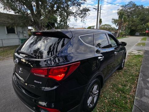 Used 2018 Hyundai Santa Fe Sport image 12