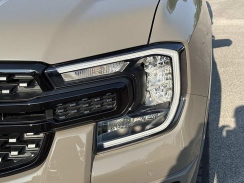 New 2026 Ford Ranger Lariat w/ FX4 Off-Road Package AWD/4WD image 11