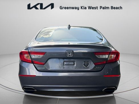 Used 2019 Honda Accord Touring image 6