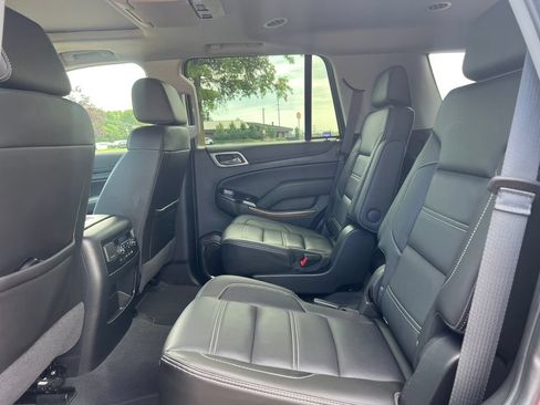 Used 2019 GMC Yukon Denali w/ Denali Ultimate Package AWD/4WD image 4