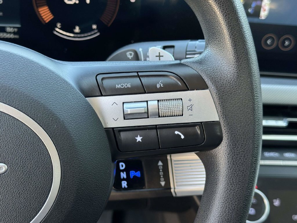 Used 2025 Hyundai Sonata SEL FWD image 13