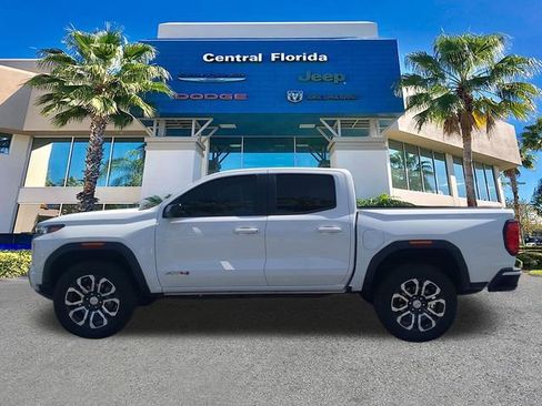 Used 2023 GMC Canyon AT4 w/ AT4 Premium Package AWD/4WD image 8