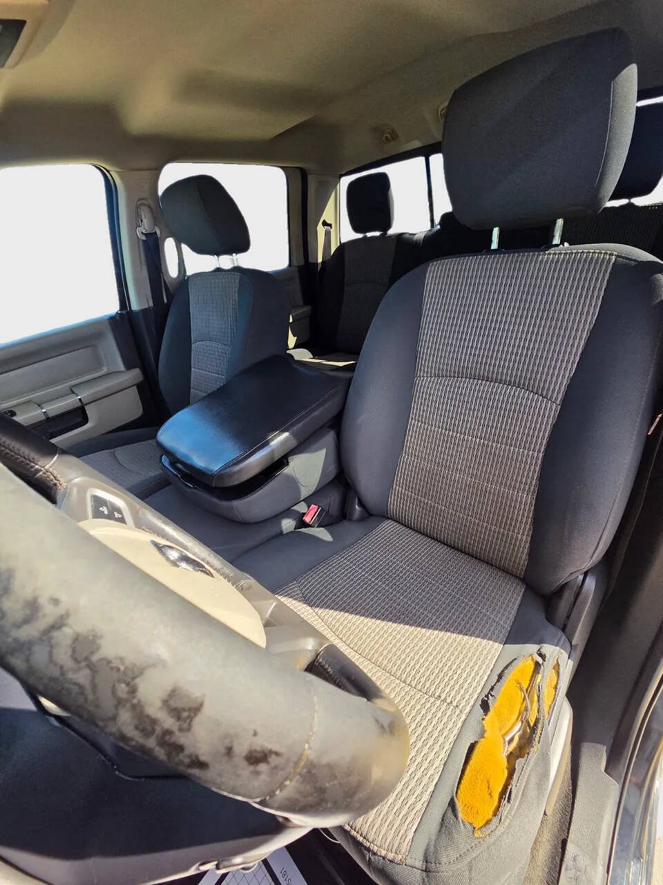 Used 2011 RAM 1500 Lone Star RWD image 9