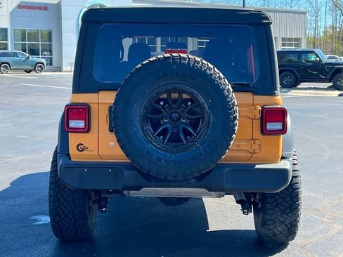 Used 2021 Jeep Wrangler Unlimited Sport AWD/4WD image 38