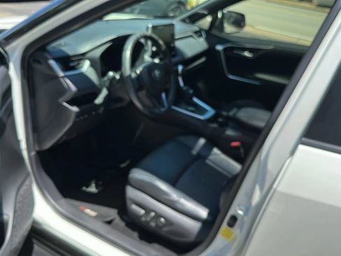 Used 2020 Toyota RAV4 XSE AWD/4WD image 6