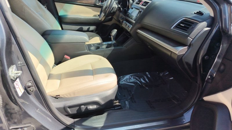 Used 2016 Subaru Outback 2.5i Limited w/ Popular Package #4 AWD/4WD image 13