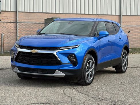 Certified 2024 Chevrolet Blazer LT w/ Driver Confidence Package image 1