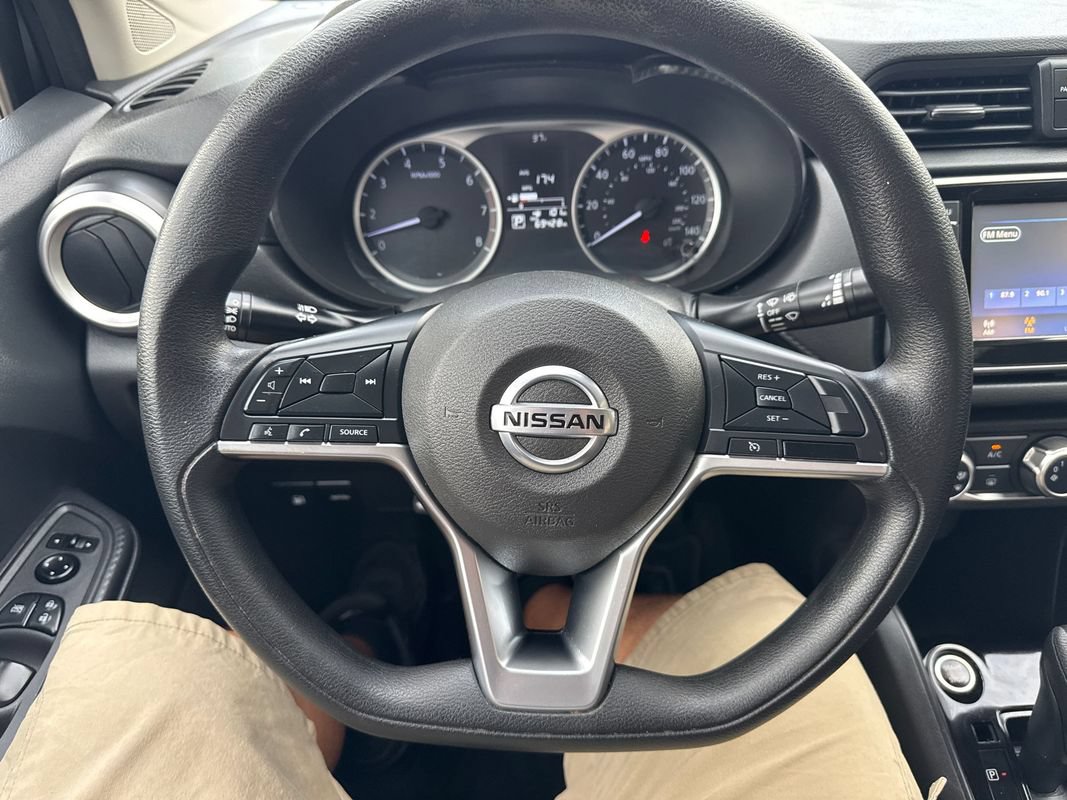 Used 2021 Nissan Versa S FWD image 23