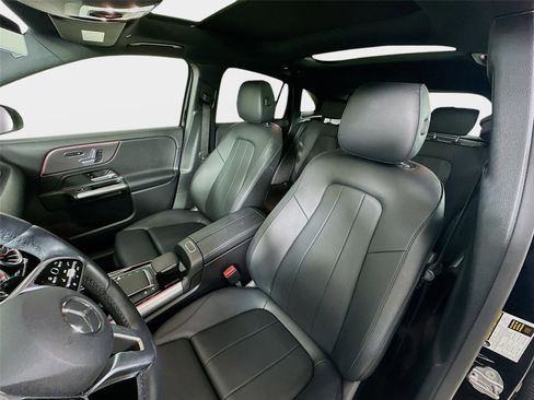 Certified 2023 Mercedes-Benz GLA 250 4MATIC image 25