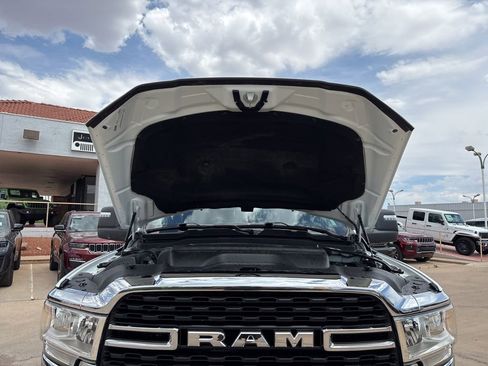 Certified 2024 RAM 2500 Big Horn w/ Off Road Package AWD/4WD image 44
