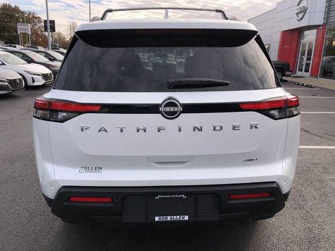 New 2025 Nissan Pathfinder SV image 19