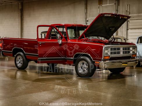 Used 1989 Dodge D/W Truck 150 image 57