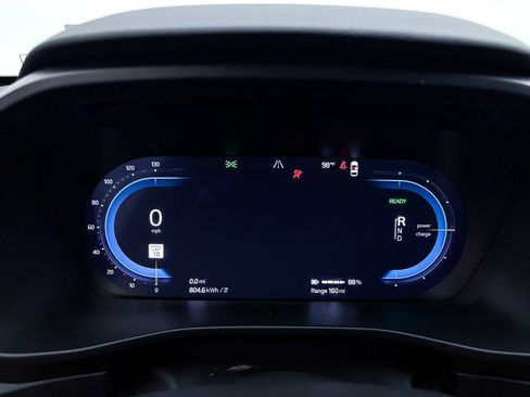 Used 2023 Volvo XC40 Recharge Plus AWD/4WD image 33
