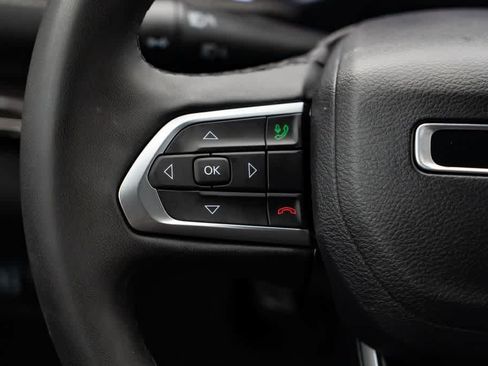 Used 2023 Jeep Compass Latitude AWD/4WD image 14