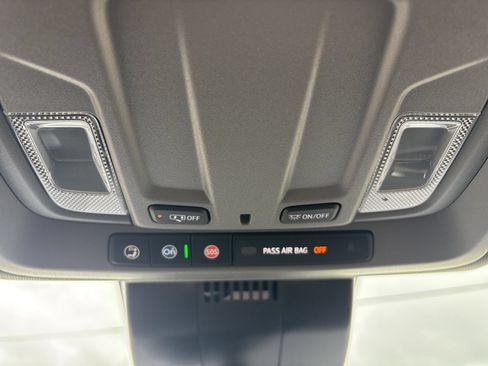 New 2026 GMC Sierra 1500 Pro AWD/4WD image 17