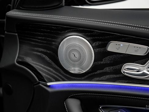 Used 2018 Mercedes-Benz E 63 AMG S image 96