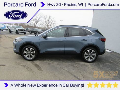 Used 2025 Ford Escape Platinum w/ Premium Technology Package AWD/4WD image 1