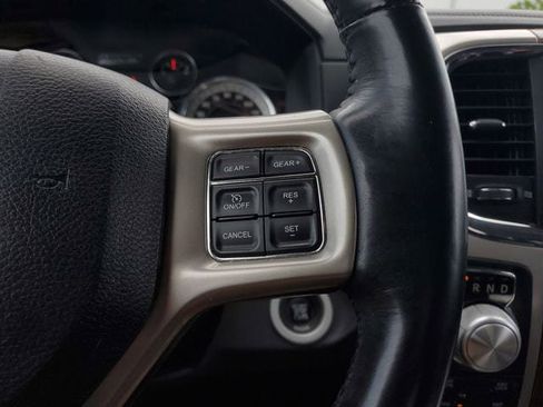 Used 2016 RAM 1500 Laramie w/ Convenience Group AWD/4WD image 29