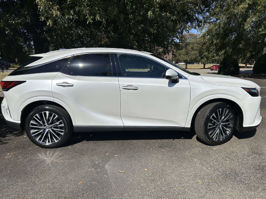 Used 2026 Lexus RX 350 Premium Plus FWD image 2