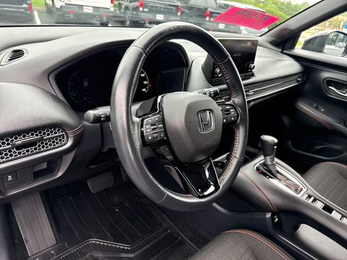 Used 2023 Honda HR-V Sport image 14