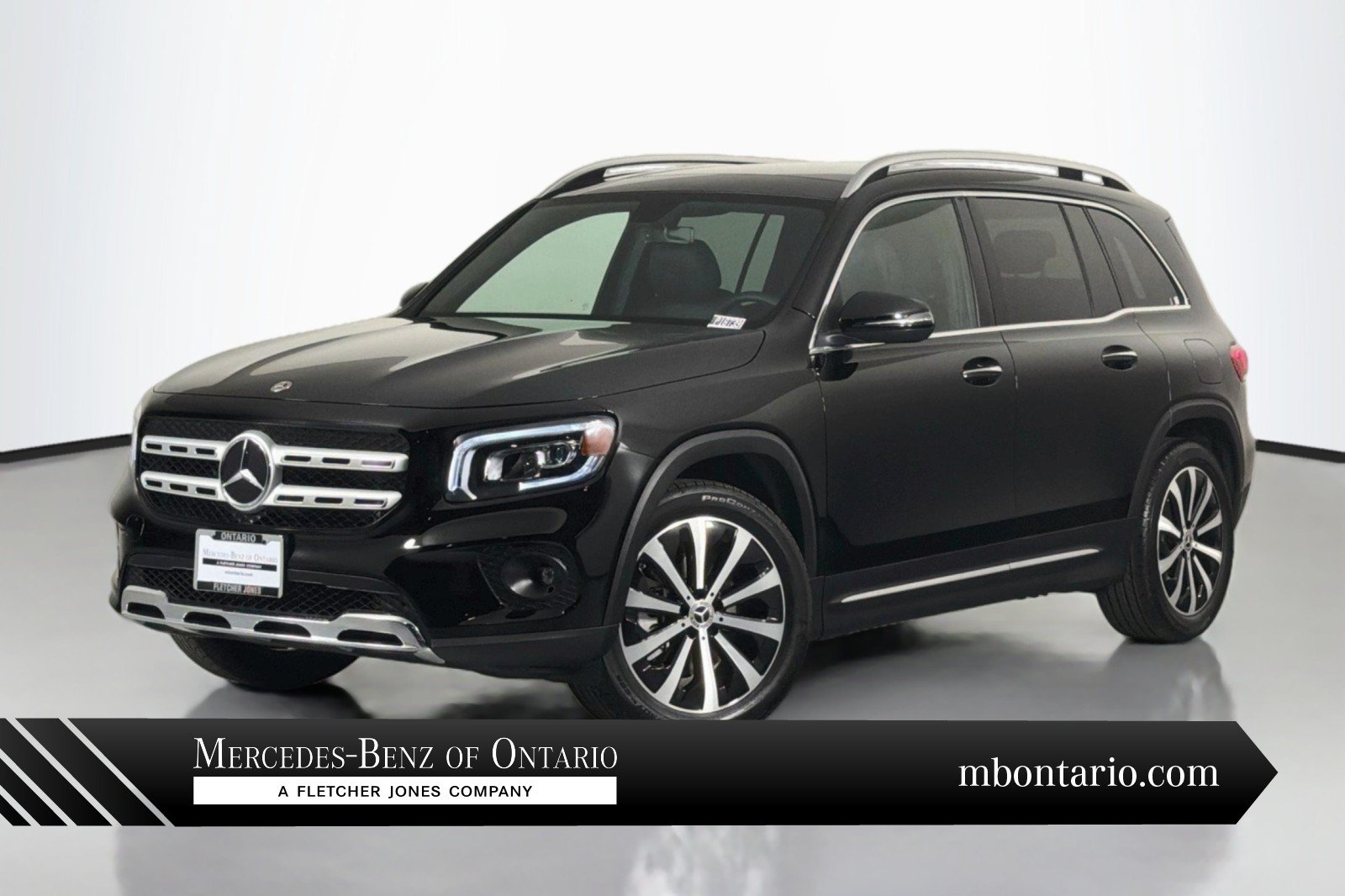 Used 2023 Mercedes-Benz GLB 250 image 1