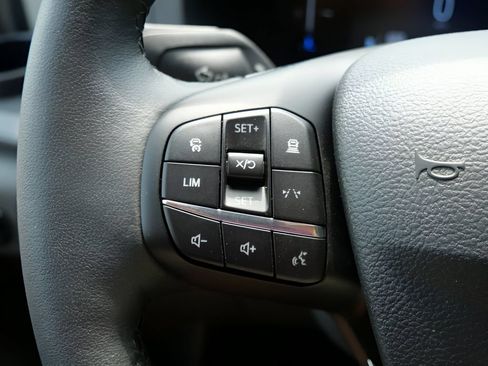 Used 2026 Ford Transit 350 XLT RWD image 19