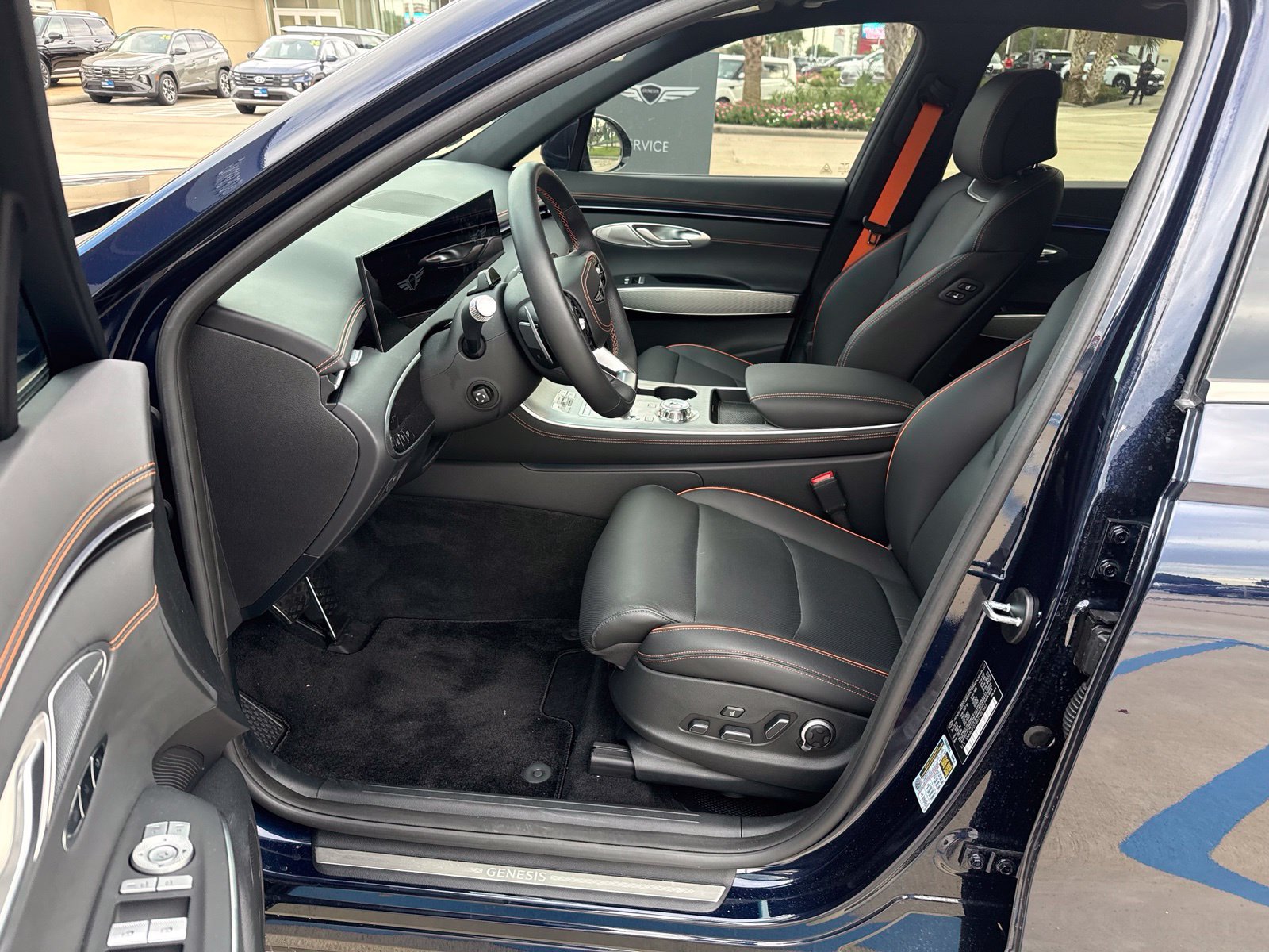 Used 2026 Genesis GV70 2.5T Sport Prestige AWD/4WD image 2