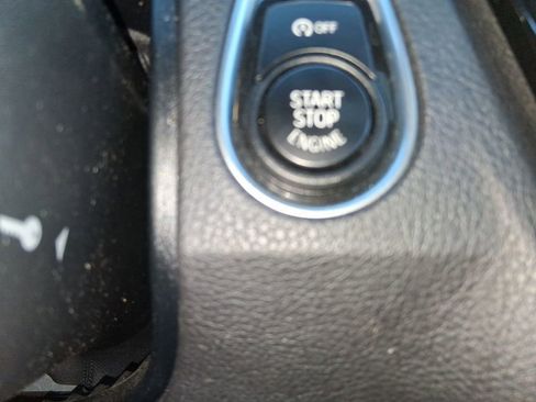 Used 2018 BMW 330i xDrive Sedan w/ Convenience Package image 18