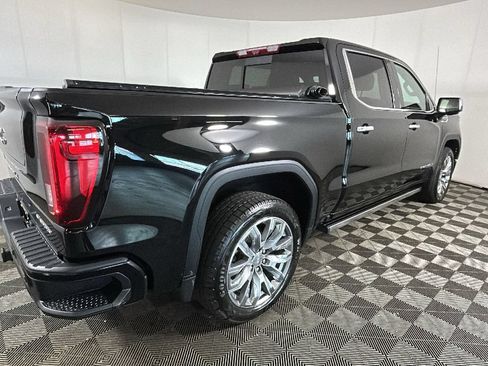 Used 2024 GMC Sierra 1500 Denali w/ Denali Reserve Package AWD/4WD image 3