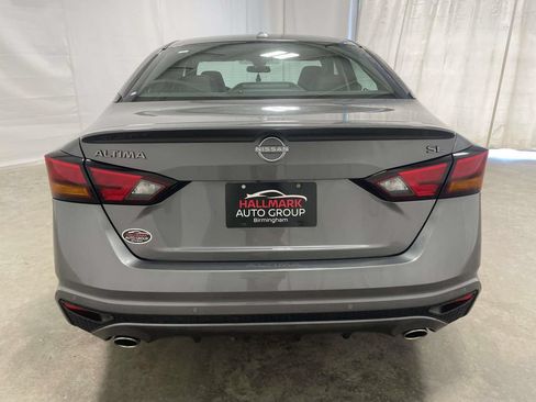Used 2025 Nissan Altima 2.5 SL FWD image 3