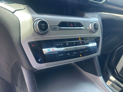 Certified 2022 Ford Explorer XLT w/ Equipment Group 202A image 37