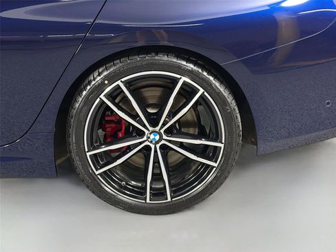 Certified 2023 BMW 330i Sedan w/ M Sport Package RWD image 30