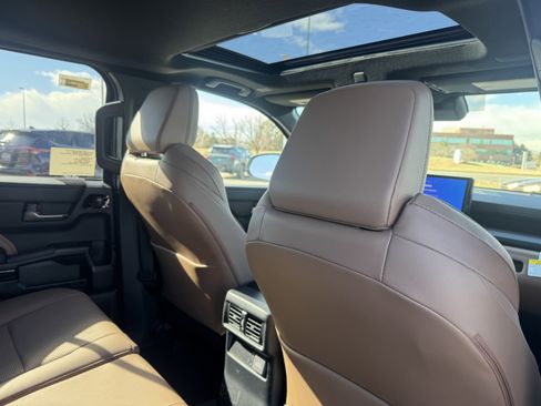 New 2026 Toyota 4Runner Limited image 18