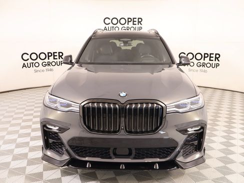 Used 2022 BMW X7 M50i AWD/4WD image 10